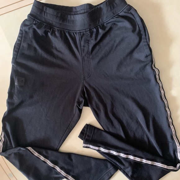 Under Armour Men’s Joggers - Picture 16 of 16